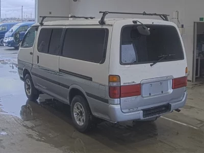 Toyota HIACE VAN