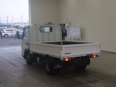 Mitsubishi Fuso Canter
