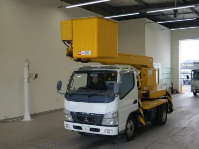 Mitsubishi Fuso Canter
