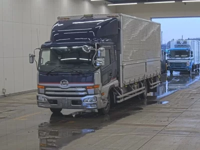 Nissan CONDOR