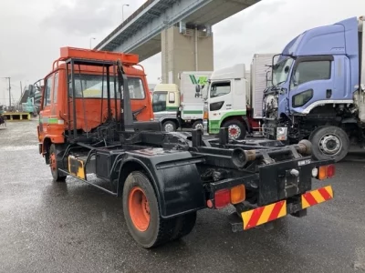 Nissan CONDOR