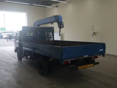 Mazda Titan