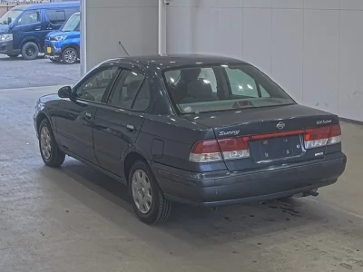 Nissan SUNNY