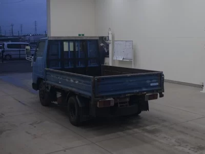Mazda Titan