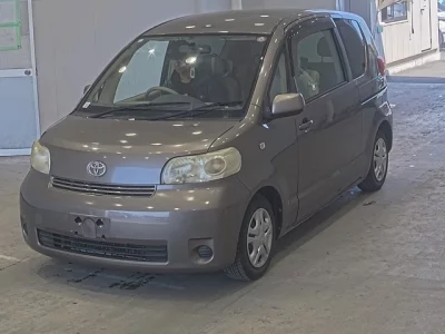 Toyota PORTE