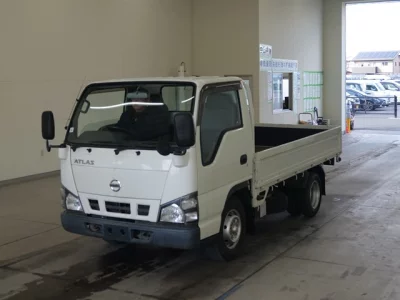 Nissan ATLAS