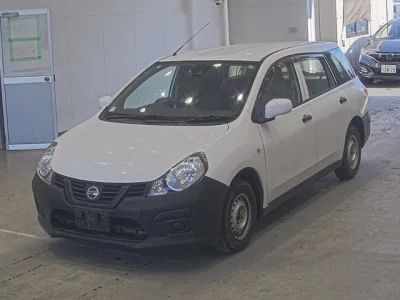 Nissan AD