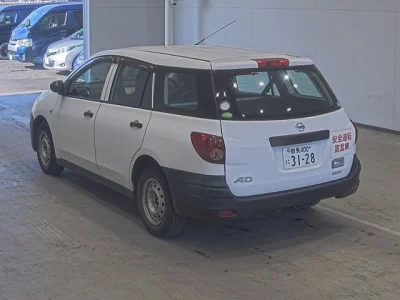 Nissan AD