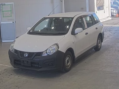 Nissan AD