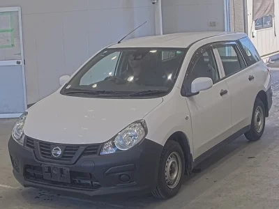 Nissan AD