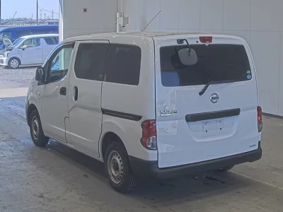 Nissan NV200