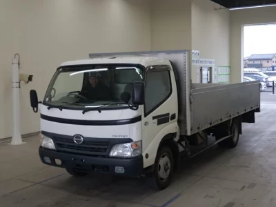 Hino DUTRO  с аукциона в Японии