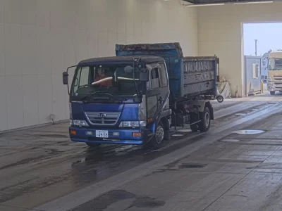 Nissan ATLAS