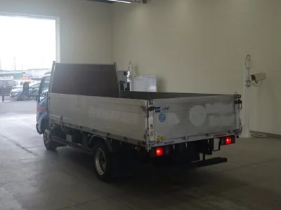 Hino DUTRO  с аукциона в Японии