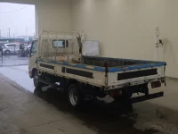 Hino DUTRO лот № 1047 оценка 3  с аукциона в Японии 1