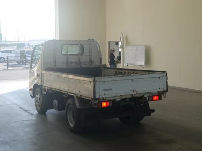 Hino DUTRO  с аукциона в Японии
