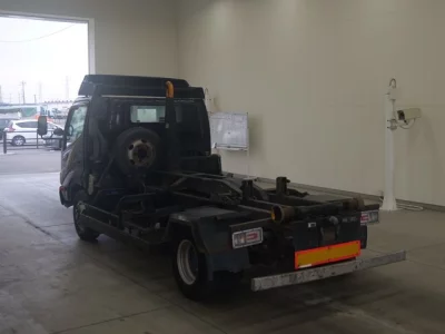 Hino DUTRO  с аукциона в Японии