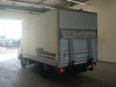 Hino DUTRO  с аукциона в Японии