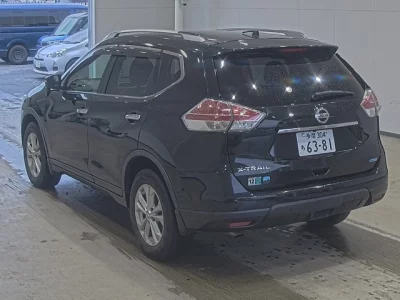 Nissan X-TRAIL
