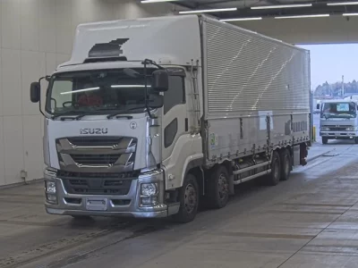 Isuzu TRUCK
