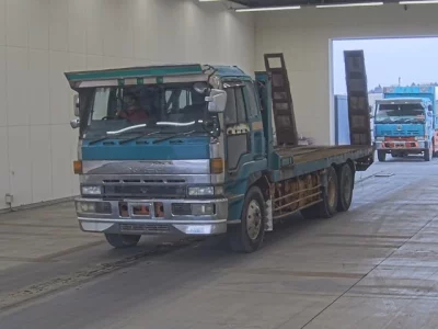 Isuzu TRUCK