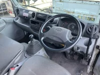 Hino DUTRO лот № 77084 оценка 3  с аукциона в Японии 3