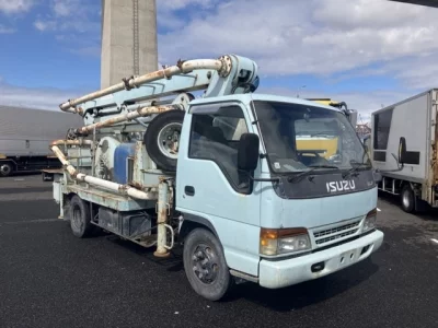 Isuzu ELF