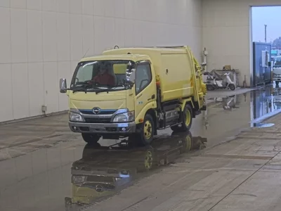 Hino DUTRO  с аукциона в Японии