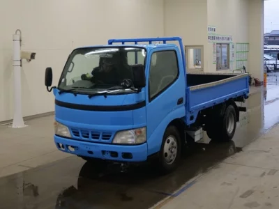 Hino DUTRO  с аукциона в Японии