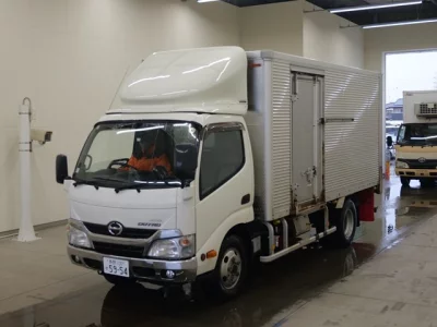 Hino DUTRO  с аукциона в Японии