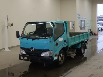 Hino DUTRO  с аукциона в Японии