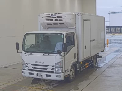 Isuzu ELF