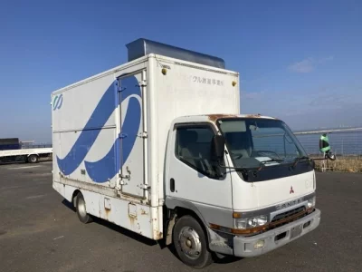 Mitsubishi Fuso Canter