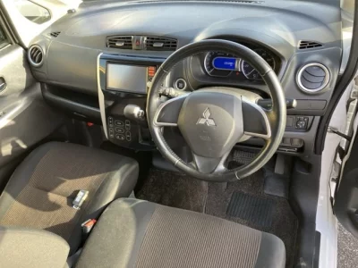 Mitsubishi EK CUSTOM