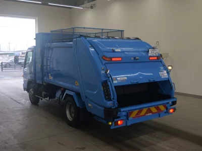 Mitsubishi Fuso Canter