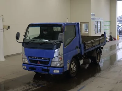Mitsubishi Fuso Canter