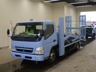 Mitsubishi Fuso Canter