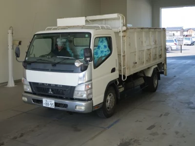 Mitsubishi Fuso Canter