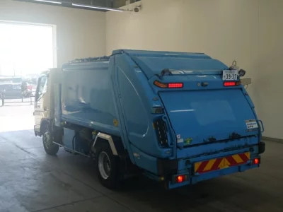 Mitsubishi Fuso Canter