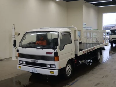 Mazda Titan
