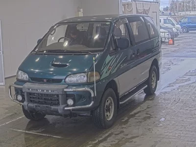 Mitsubishi Delica