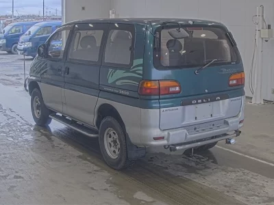 Mitsubishi Delica