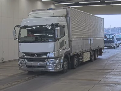 Mitsubishi FUSO SUPER GREAT