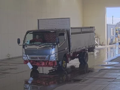 Mitsubishi Fuso Canter