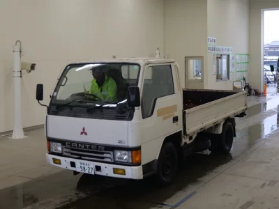Mitsubishi Fuso Canter