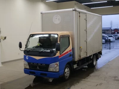 Mitsubishi Fuso Canter