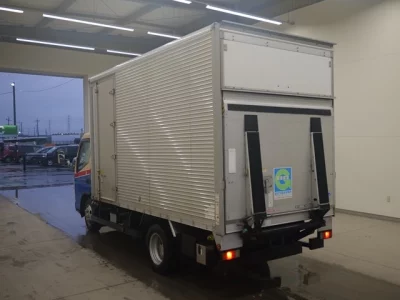 Mitsubishi Fuso Canter