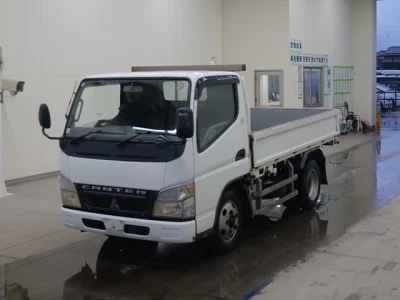 Mitsubishi Fuso Canter