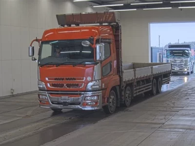Mitsubishi FUSO SUPER GREAT