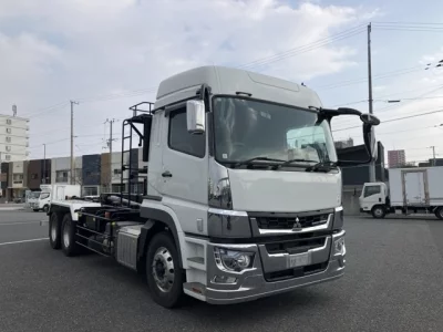 Mitsubishi FUSO SUPER GREAT